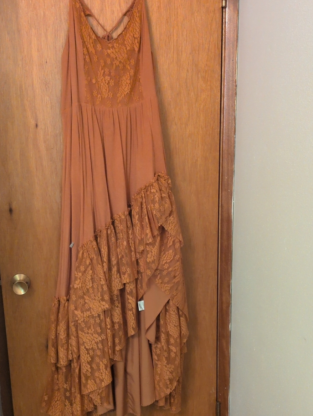 Joyfolie Lace Ruffled Hi-Lo Dress